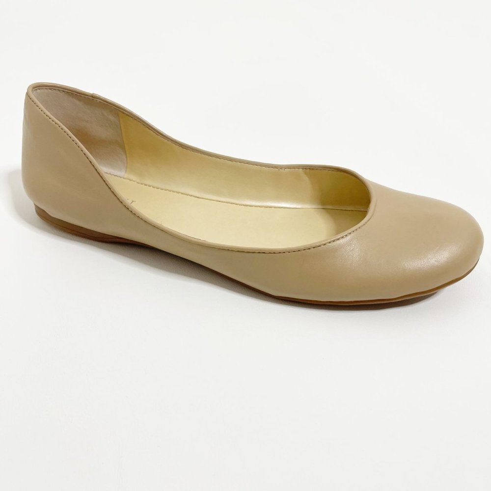 NWOT NINE WEST Facinate Nude Ballet Leather Flat Size 10